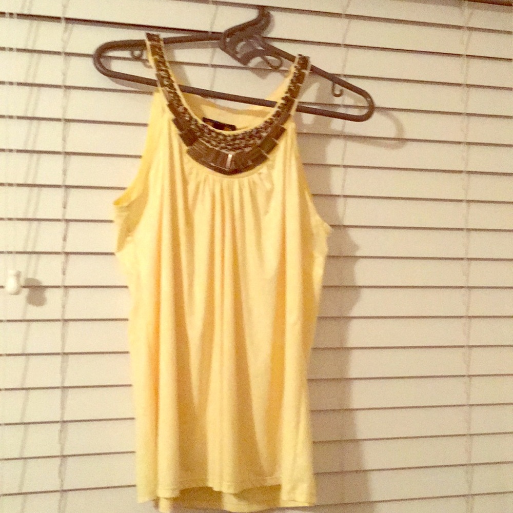 Women shirt